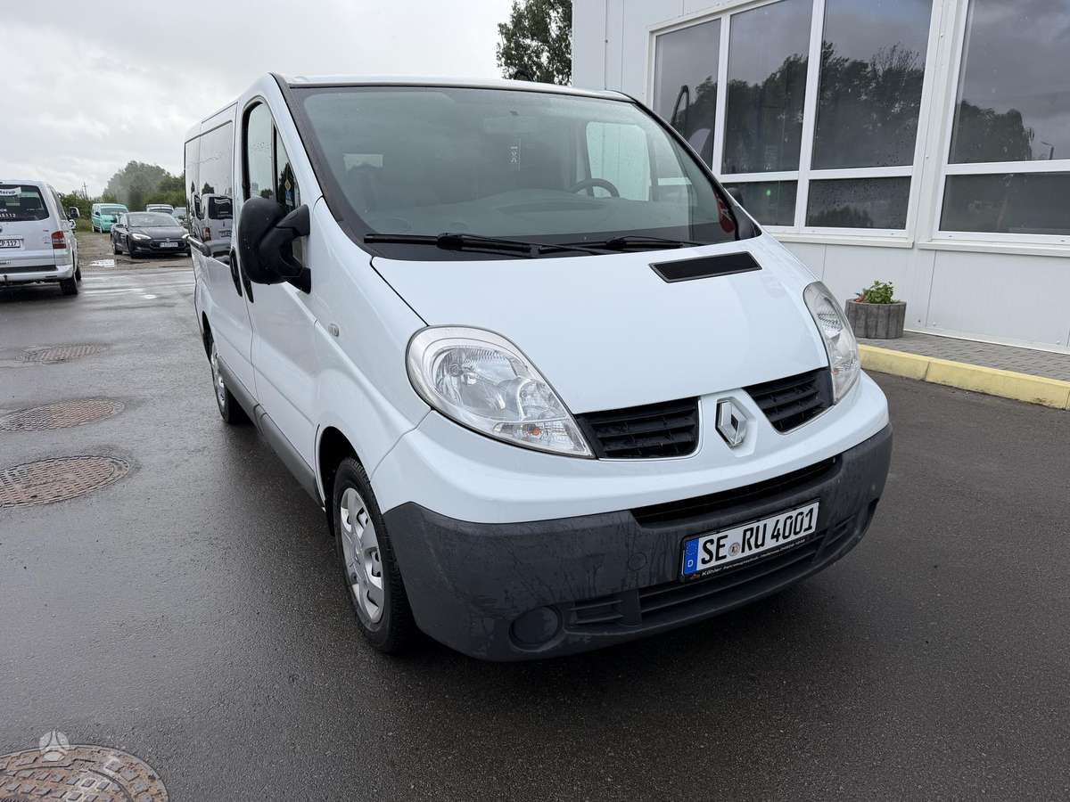 Renault Trafic - 2