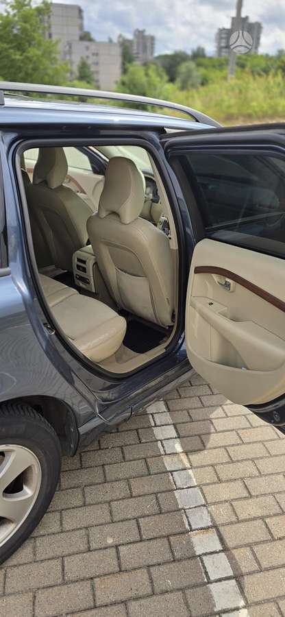 Volvo V70, 2.4 l., Универсал