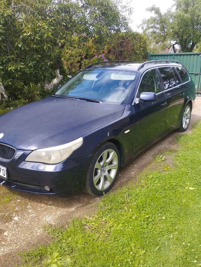BMW 525, 2.5 l., Универсал
