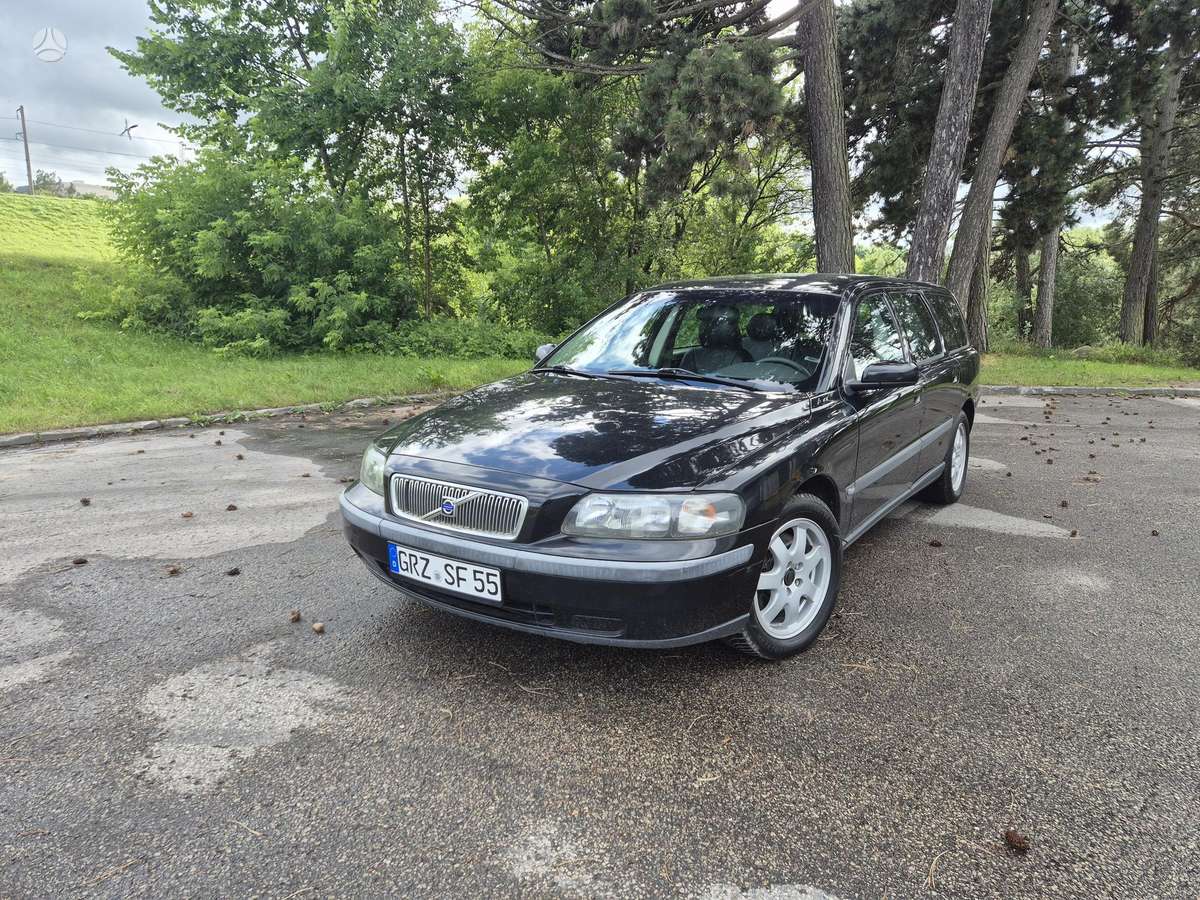 Volvo V70, 2.4 l., universalas