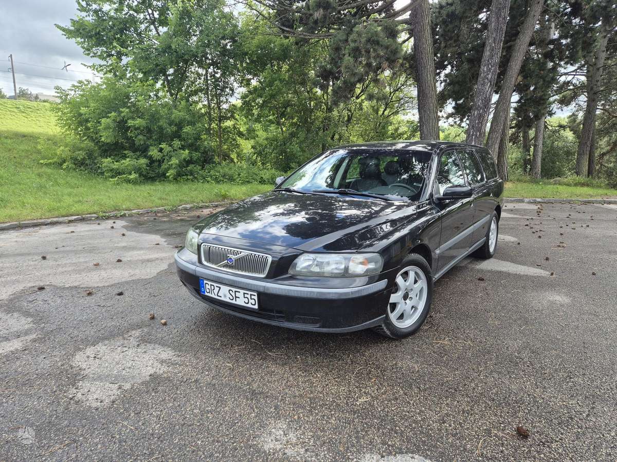 Volvo V70, 2.4 l., wagon