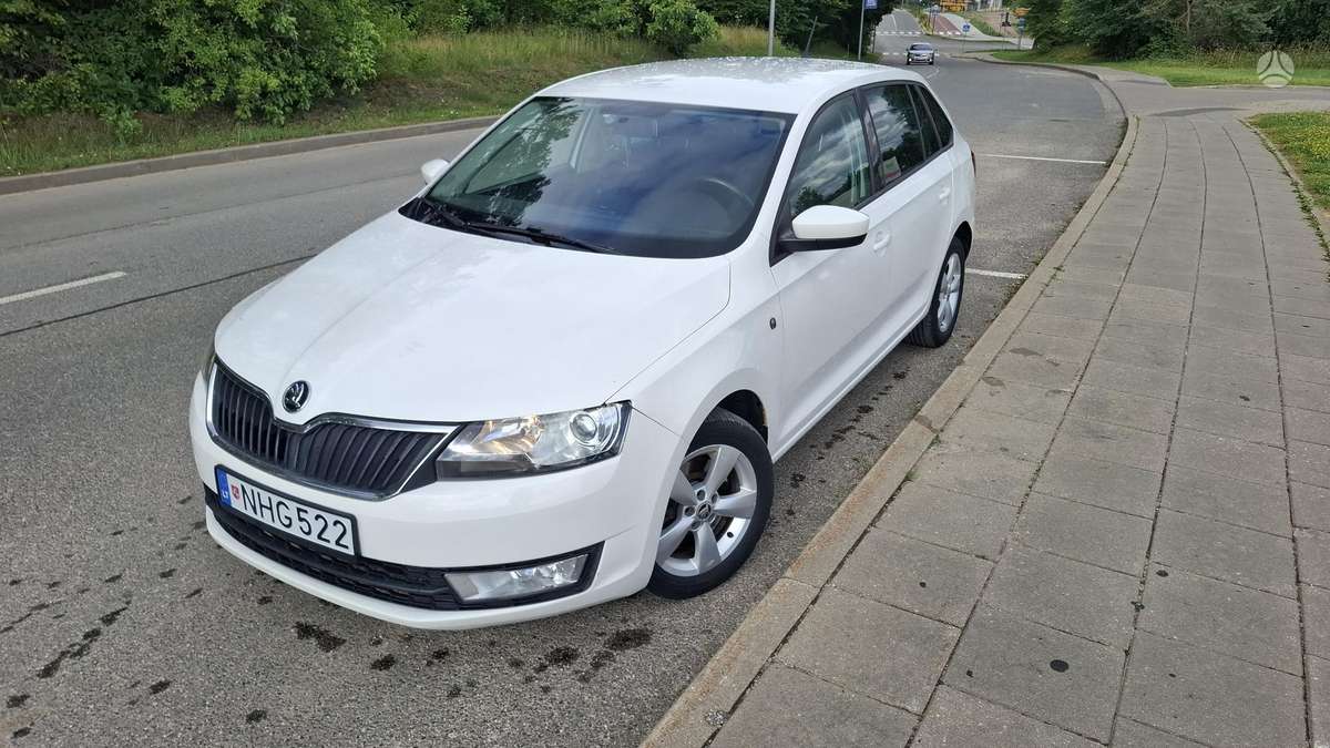 Skoda Rapid, 1.6 l., Хэтчбек