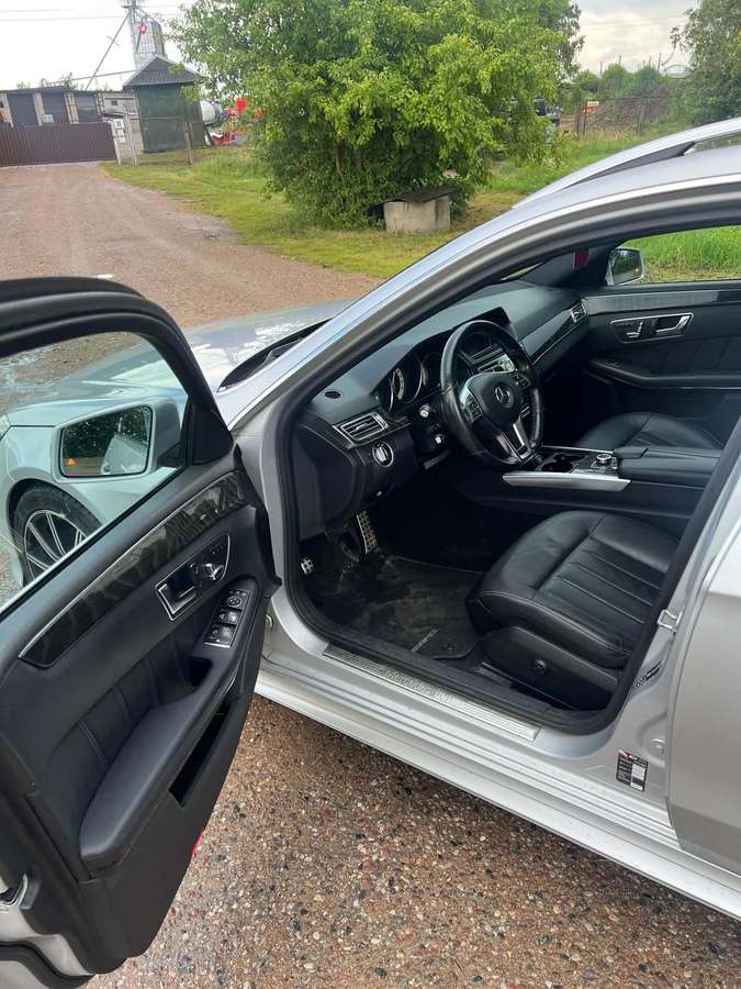 Mercedes-Benz E350, 3.0 l., Универсал