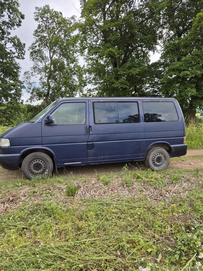 Volkswagen Multivan, 2.5 l., Минивэн