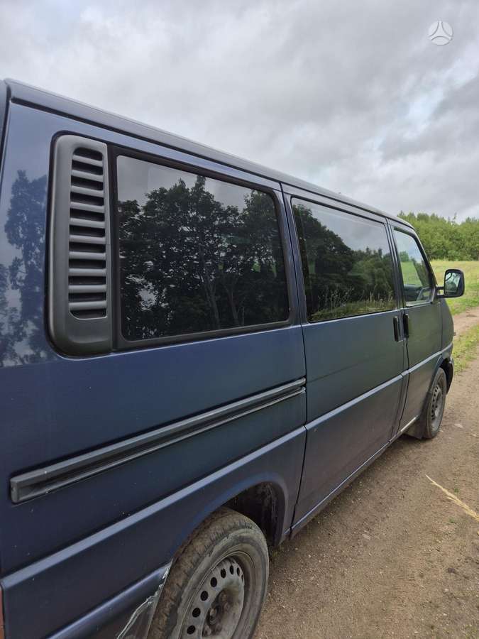 Volkswagen Multivan - 5
