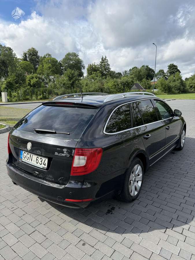 Skoda Superb, 2.0 l., Универсал