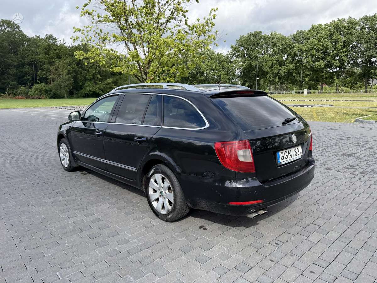 Skoda Superb, 2.0 l., Универсал