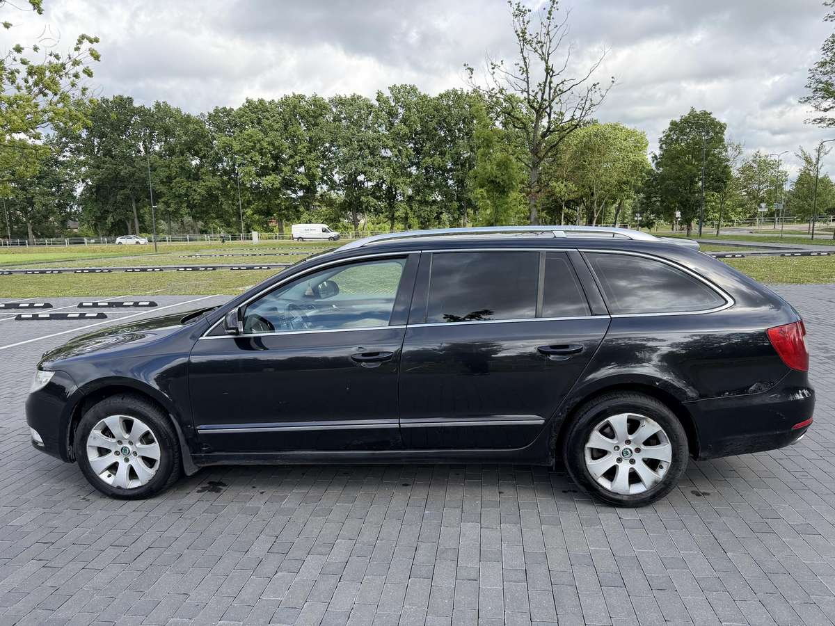 Skoda Superb, 2.0 l., Универсал