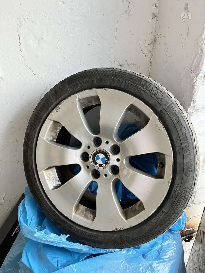 BMW 330, 3.0 l., Седан