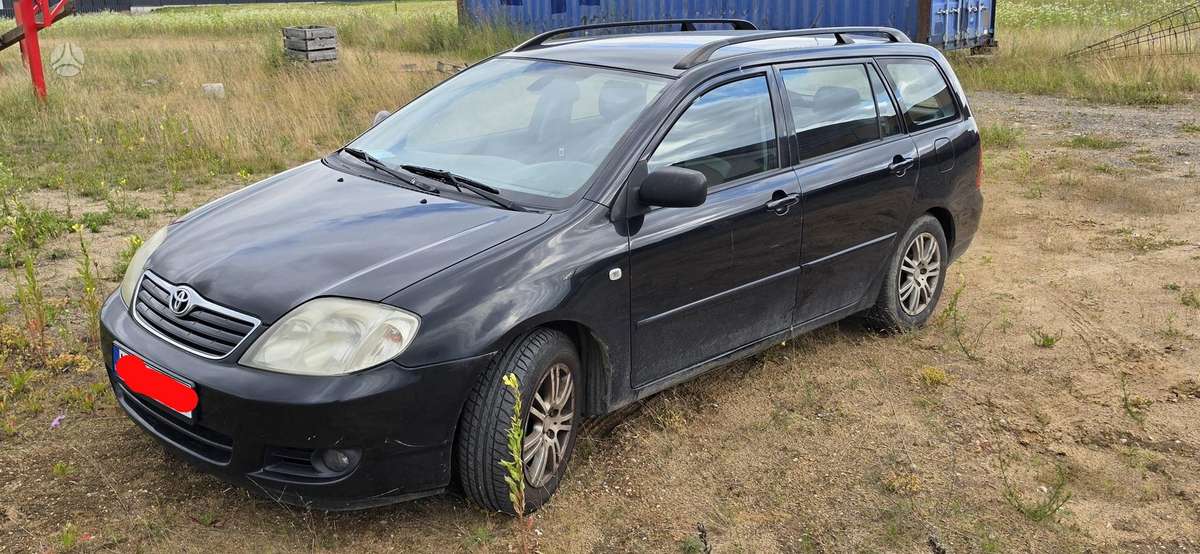 Toyota Corolla - 1