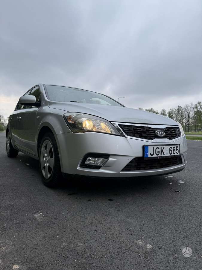 Kia Ceed, 1.4 l., Хэтчбек