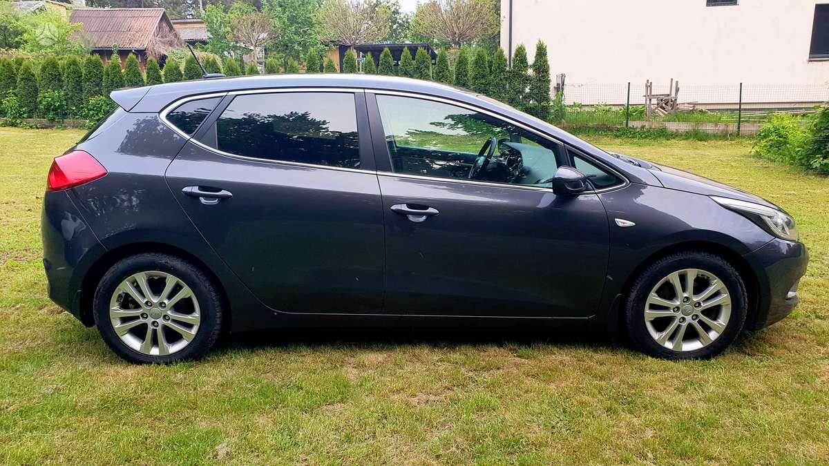 Kia Ceed, 1.6 l., hatchback