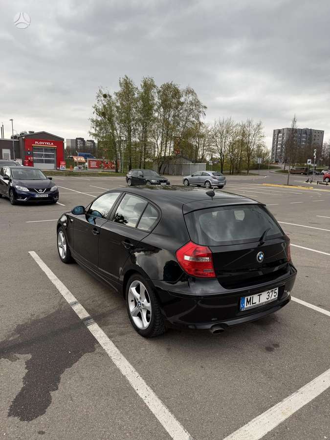 BMW 120, 2.0 l., Хэтчбек