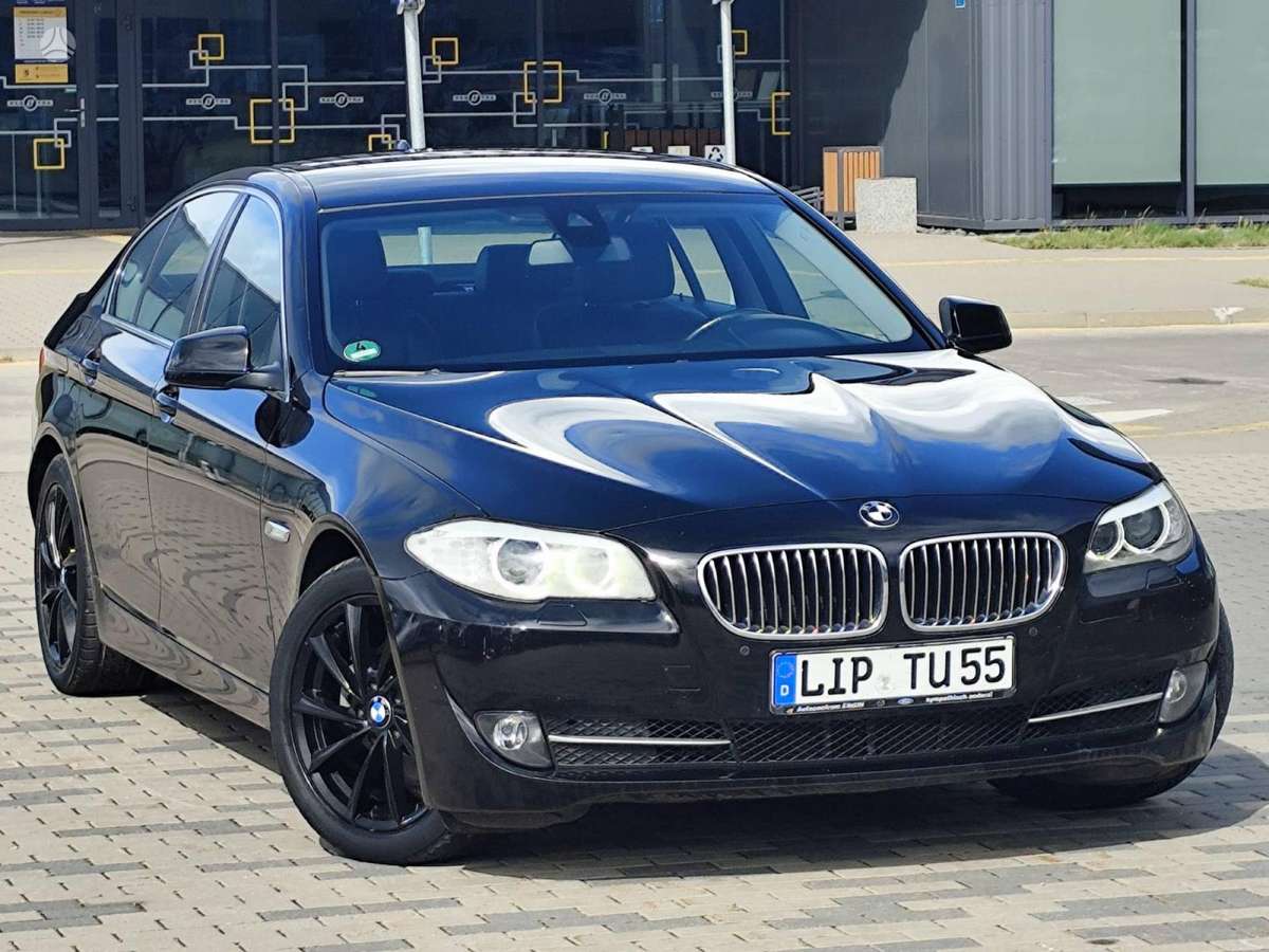 BMW 520, 2.0 l., Седан