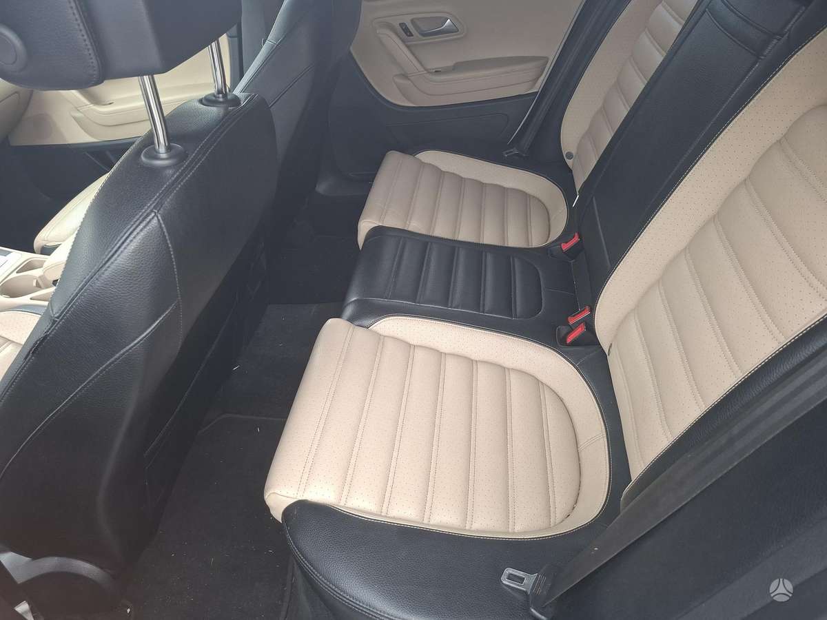 Volkswagen CC, 2.0 l., Седан