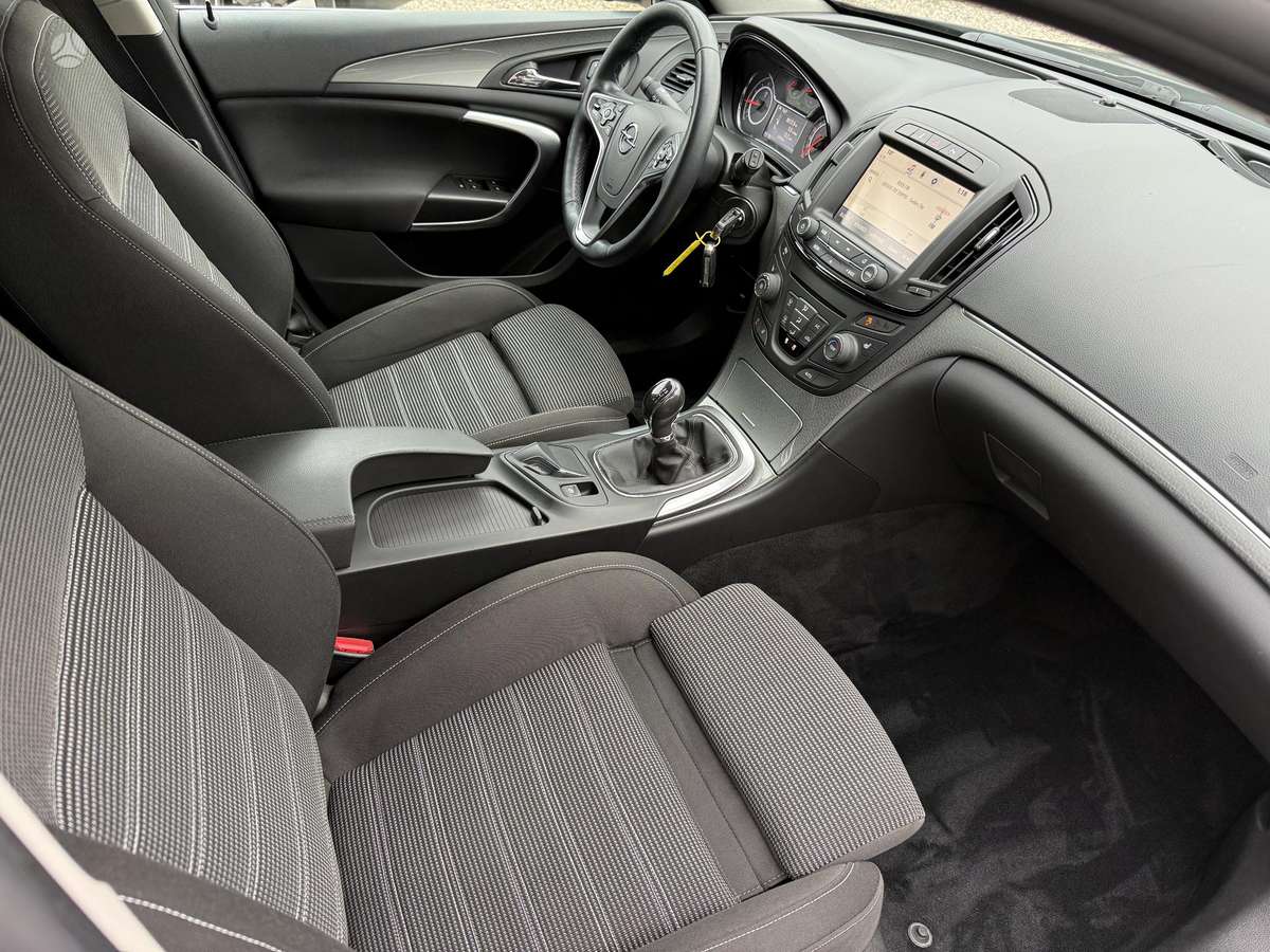Opel Insignia, 2.0 l., Универсал