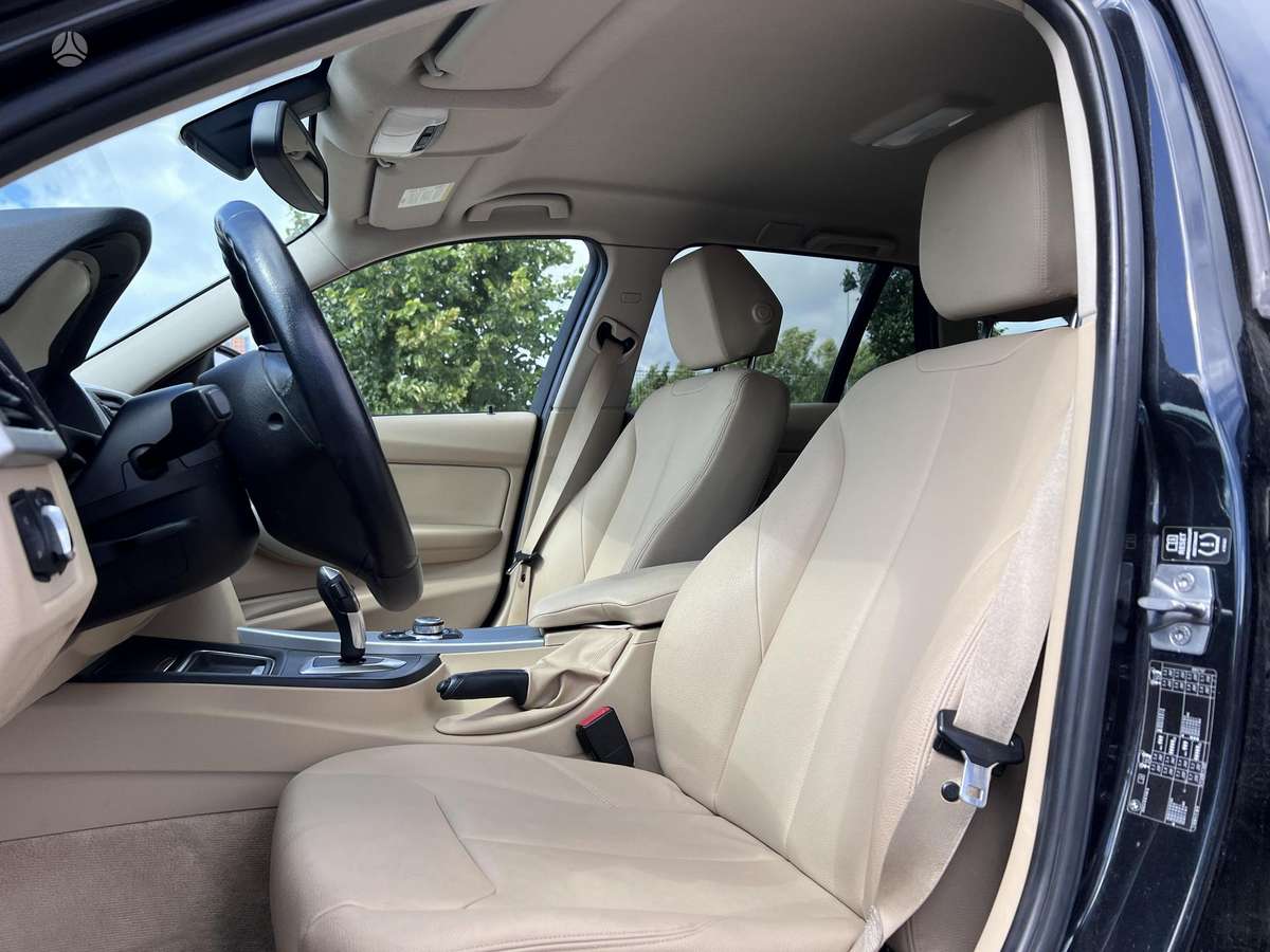 BMW 320, 2.0 l., wagon