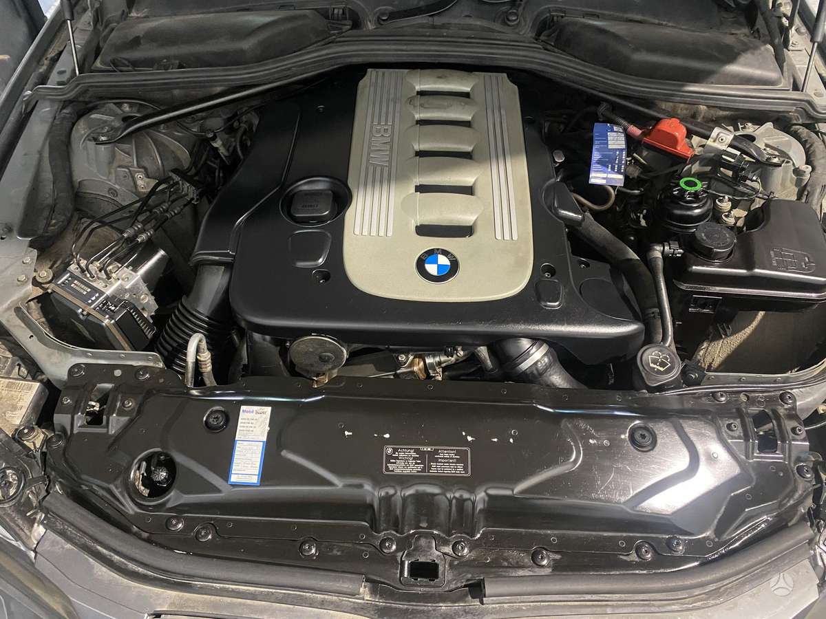 BMW 530, 3.0 l., Универсал