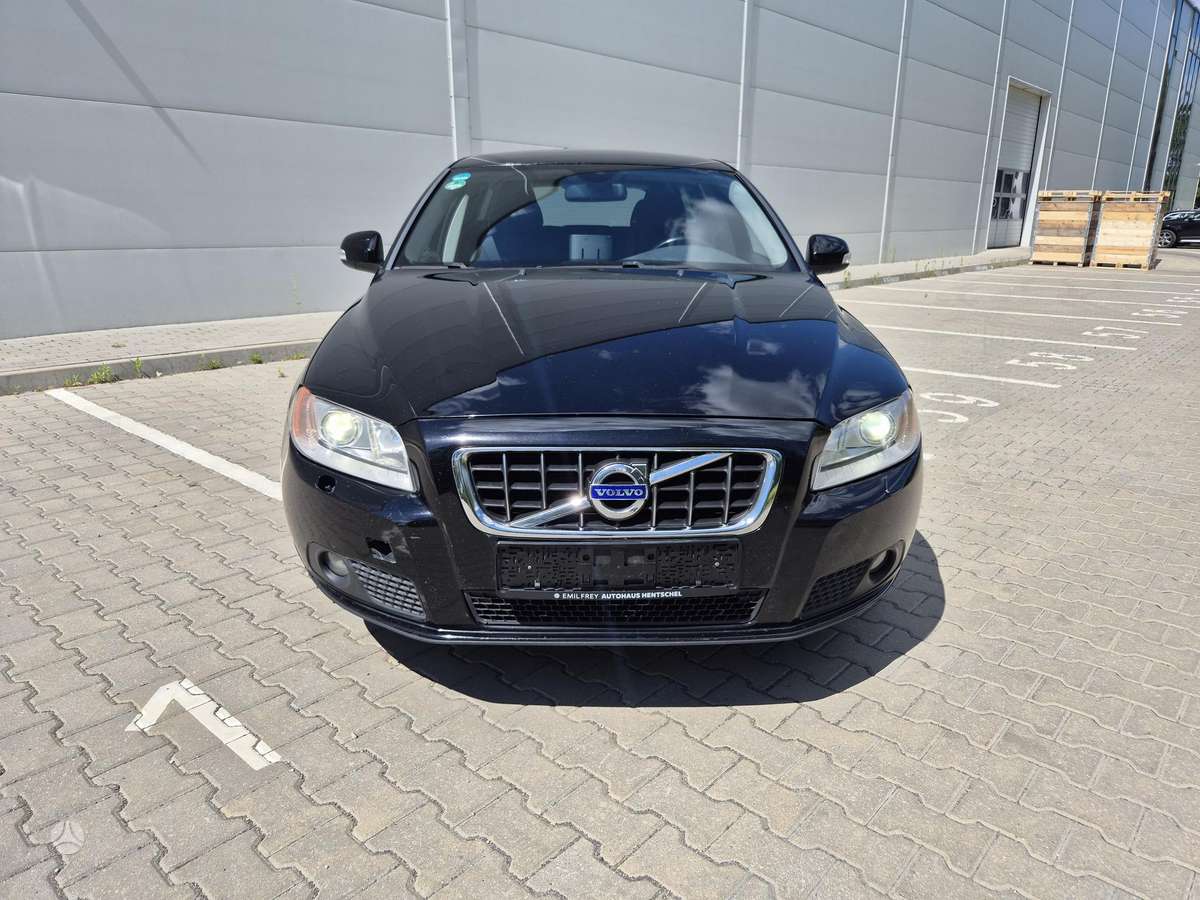 Volvo V70, 2.4 l., Универсал