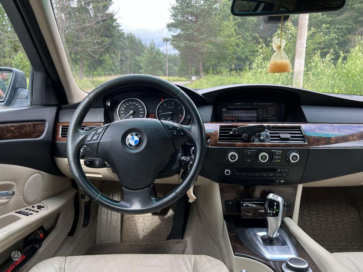 BMW 530, 3.0 l., Универсал