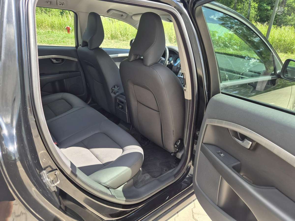 Volvo V70, 2.4 l., Универсал