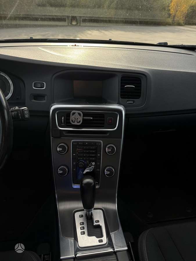 Volvo V60, 2.4 l., wagon