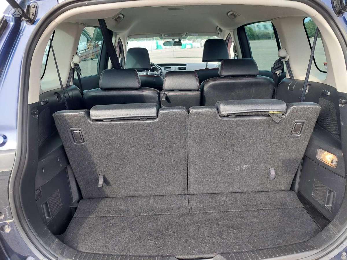 Mazda 5, 1.5 l., mpv / minivan