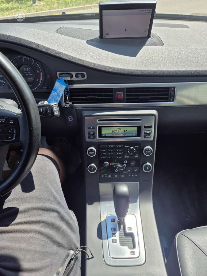 Volvo V70, 2.4 l., wagon