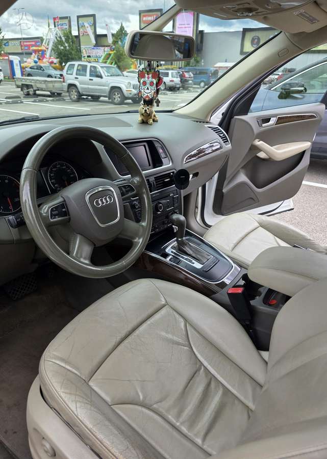 Audi Q5, 2.0 l., Внедорожник / Кроссовер