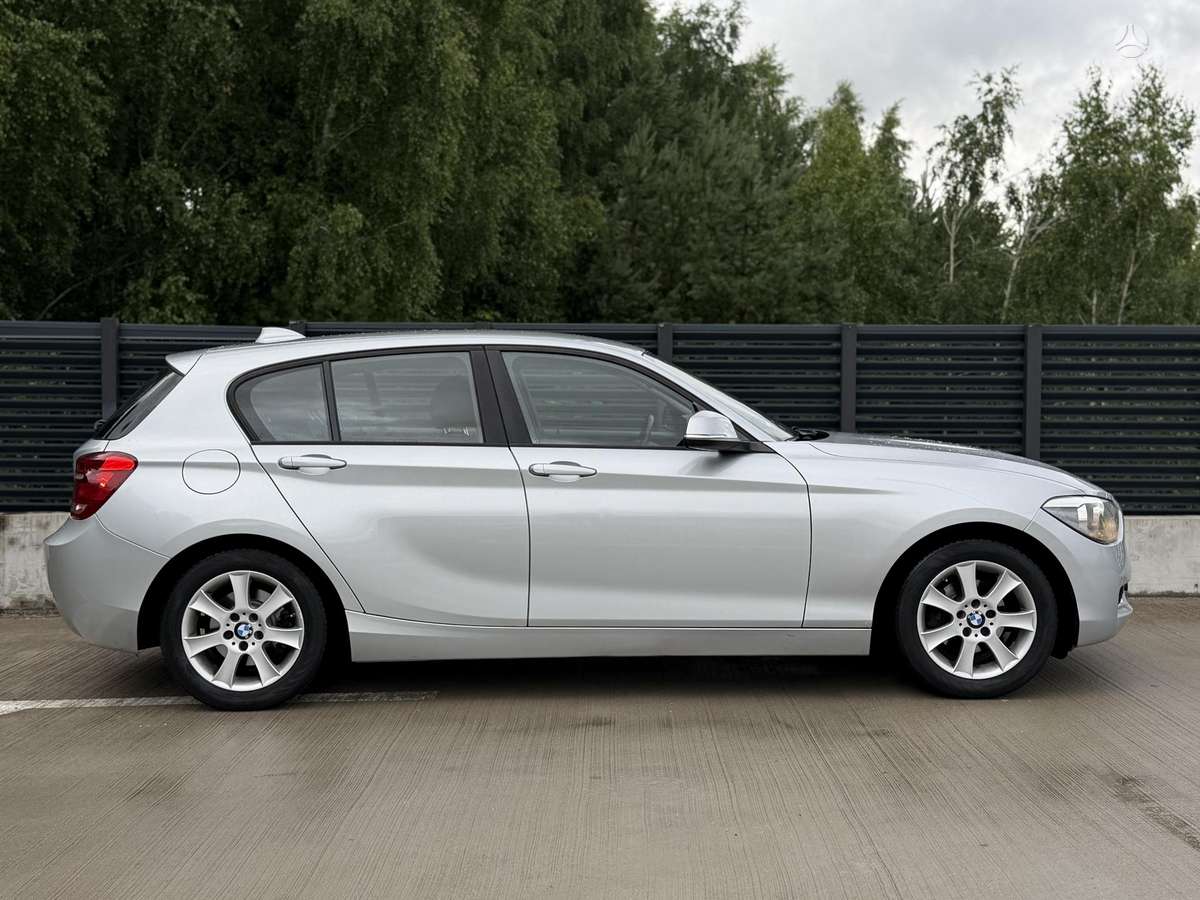 BMW 116, 1.6 l., Хэтчбек