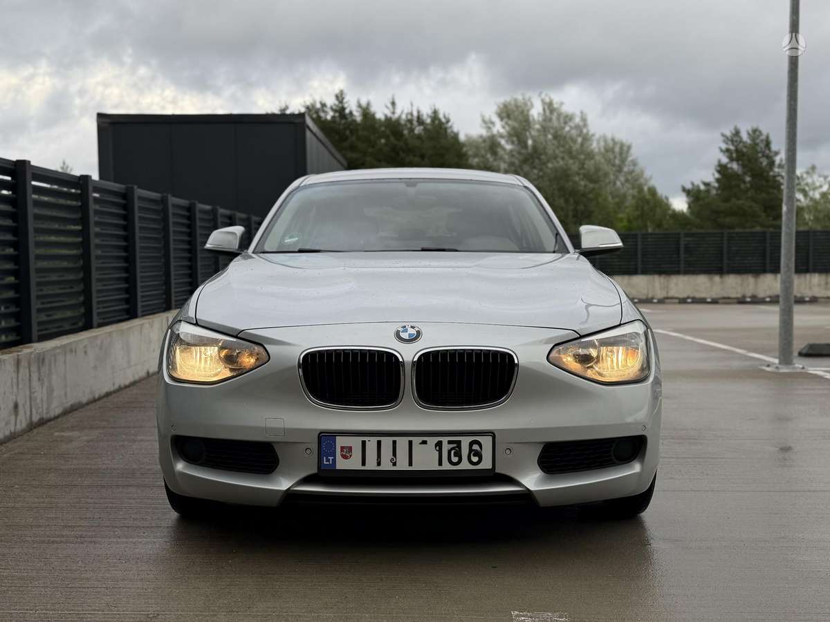 BMW 116, 1.6 l., Хэтчбек