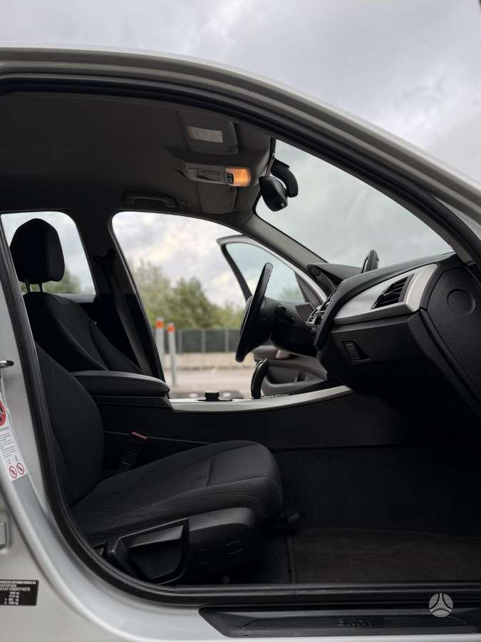 BMW 116, 1.6 l., Хэтчбек