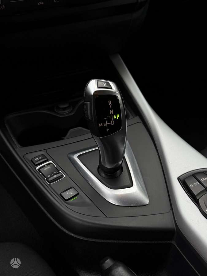BMW 116, 1.6 l., Хэтчбек