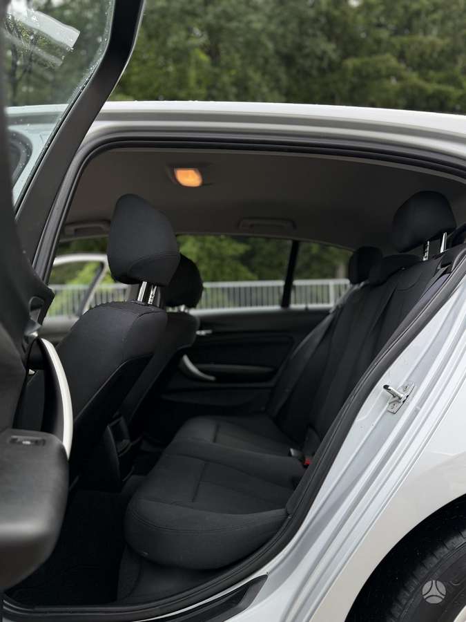 BMW 116, 1.6 l., Хэтчбек