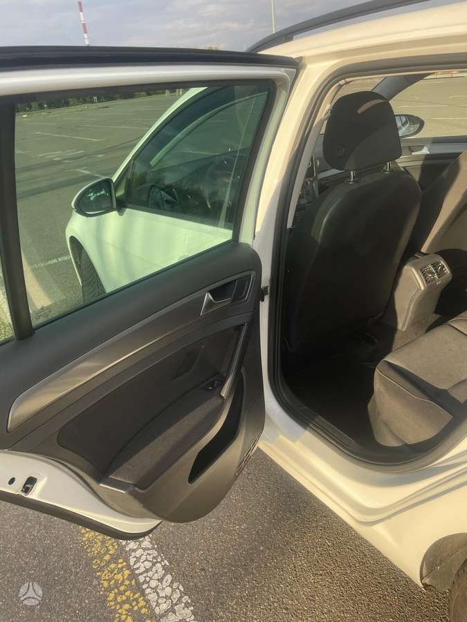 Volkswagen Golf, 1.4 l., Универсал