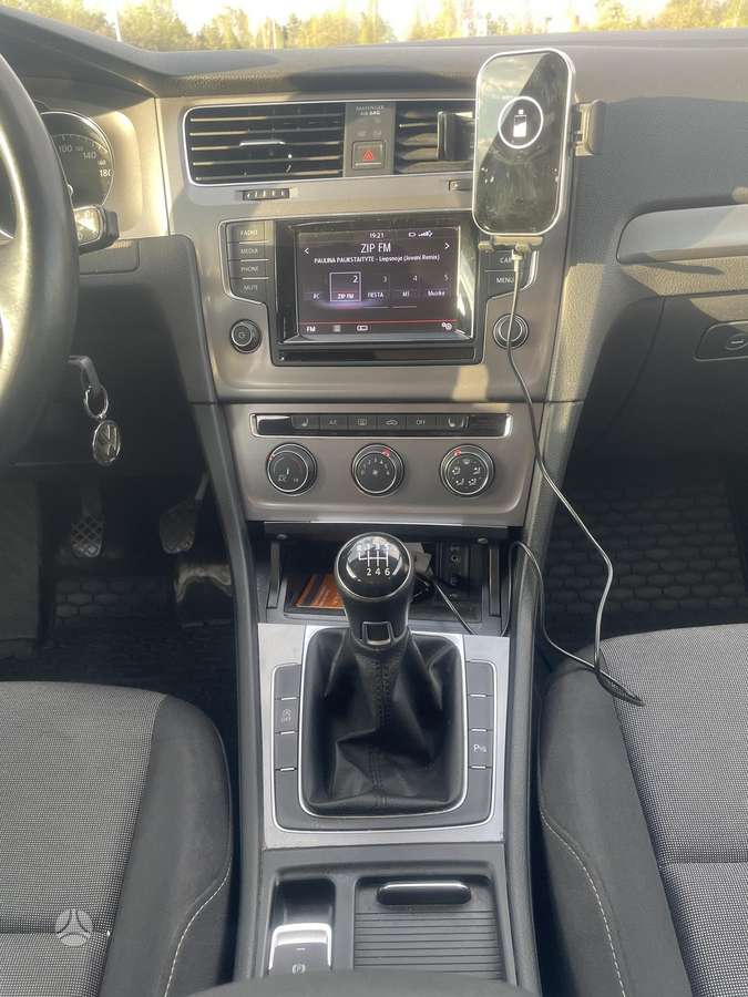 Volkswagen Golf, 1.4 l., Универсал