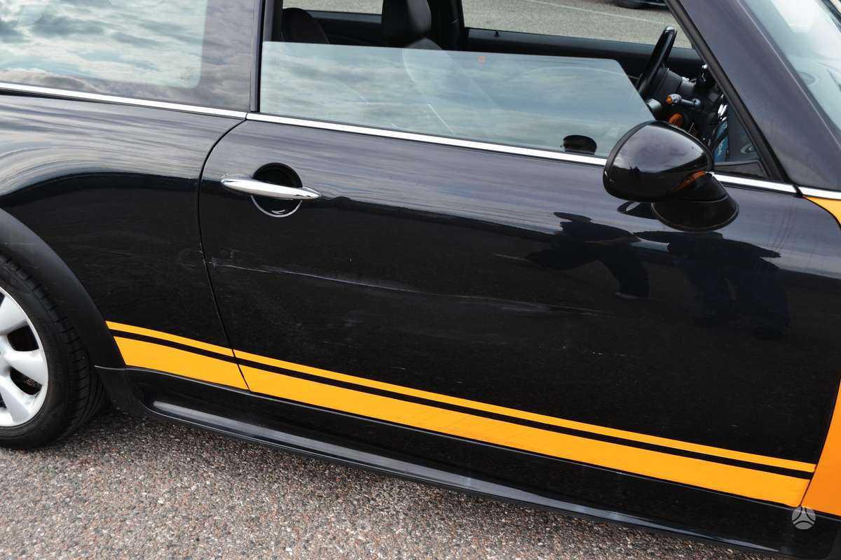 Mini One, 1.6 l., hatchback