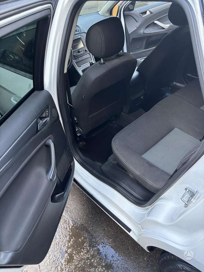 Ford Mondeo, 1.6 l., Универсал