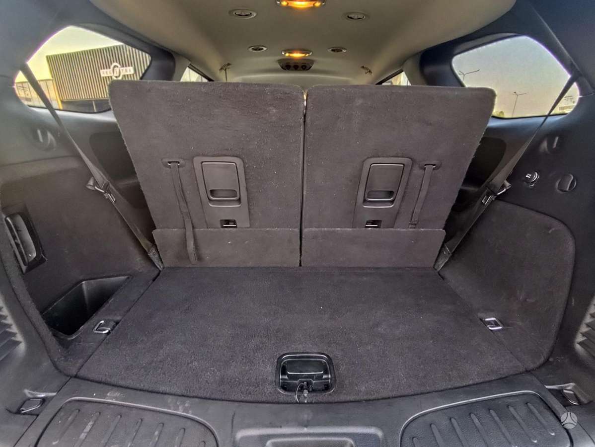 Dodge Durango, 3.6 l., off-road / crossover