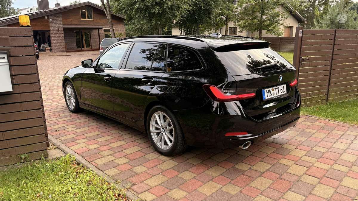 BMW 320, 2.0 l., wagon