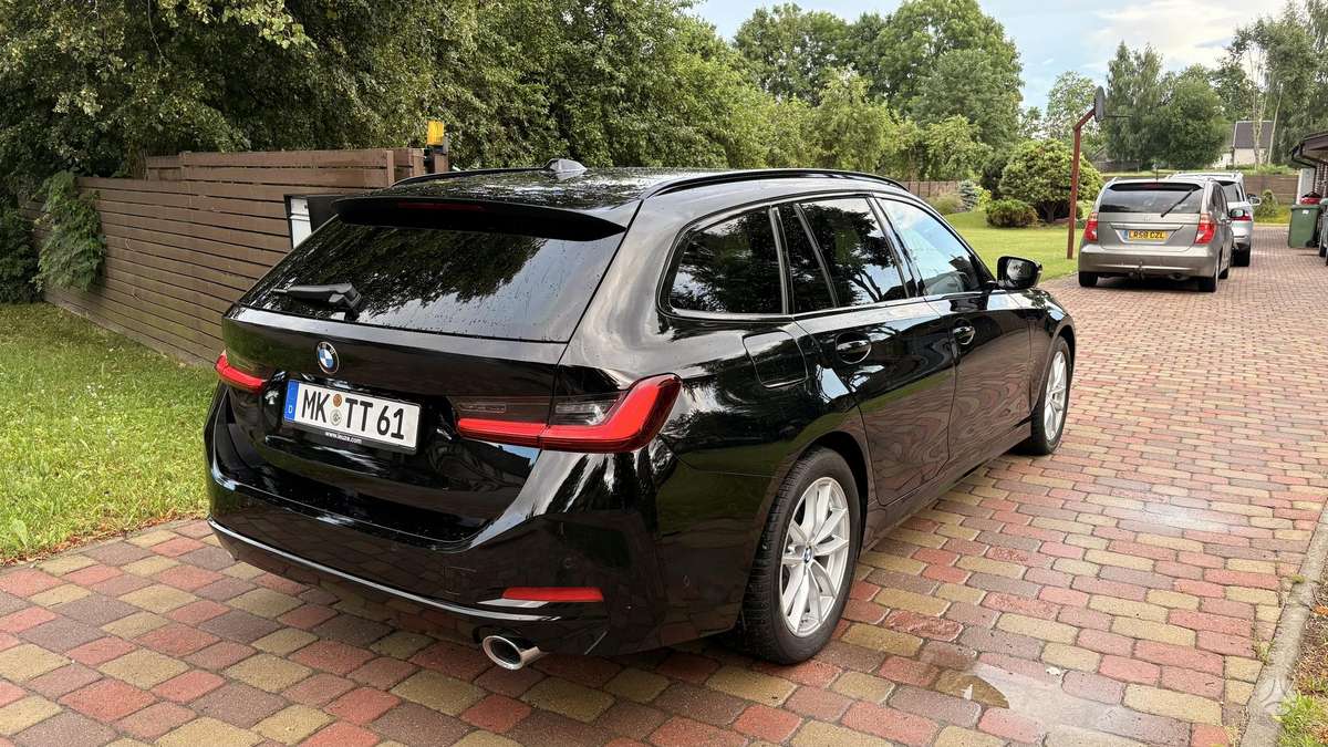 BMW 320, 2.0 l., wagon