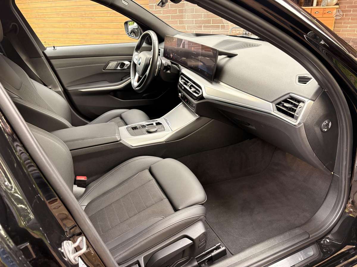 BMW 320, 2.0 l., wagon