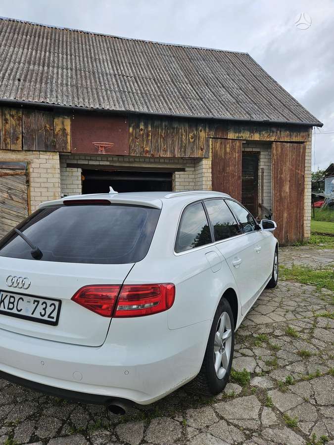 Audi A4, 1.8 l., universalas