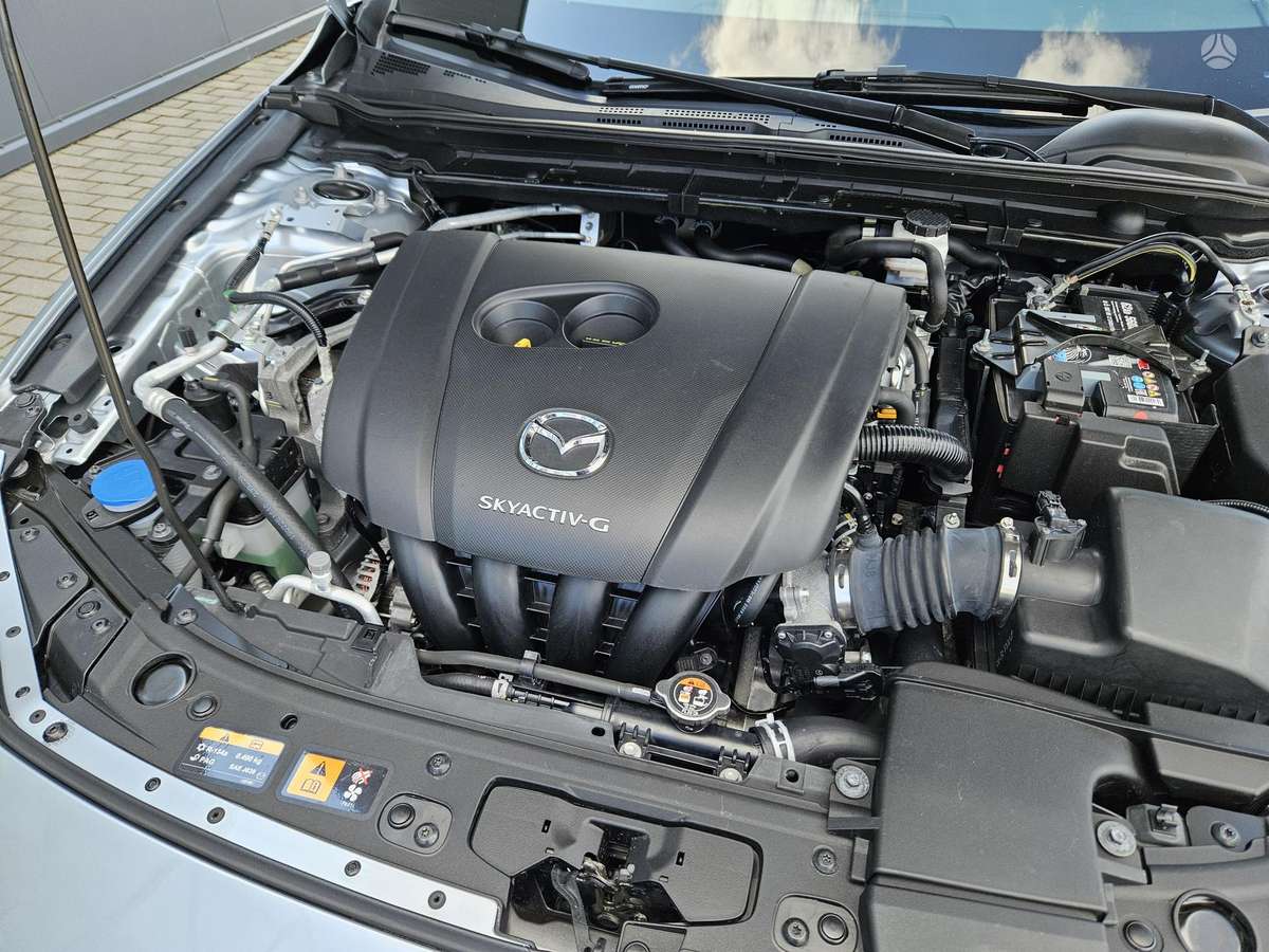 Mazda 3, 2.5 l., Седан