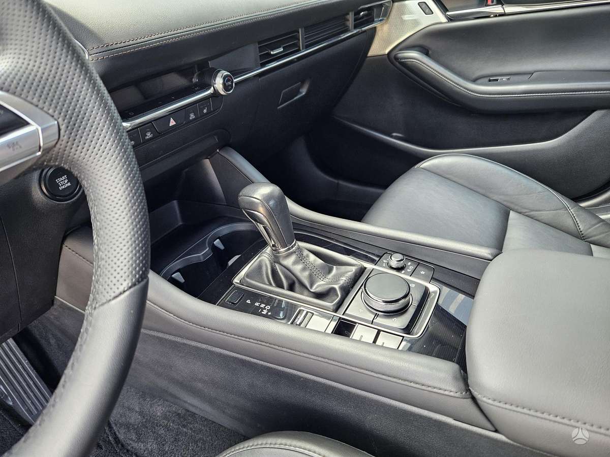 Mazda 3, 2.5 l., Седан