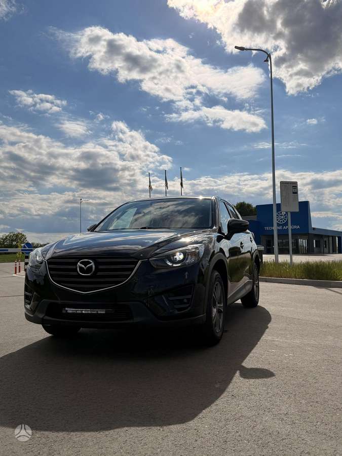 Mazda CX-5, 2.2 l., off-road / crossover