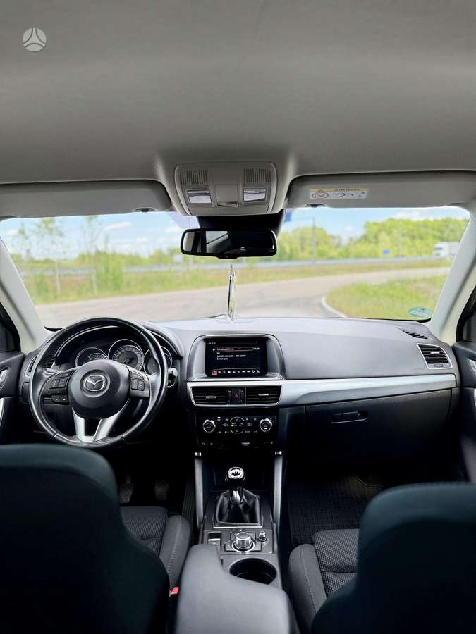 Mazda CX-5, 2.2 l., off-road / crossover