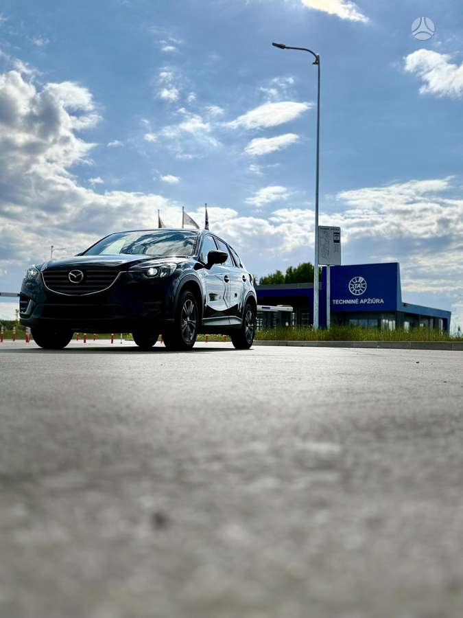 Mazda CX-5, 2.2 l., off-road / crossover