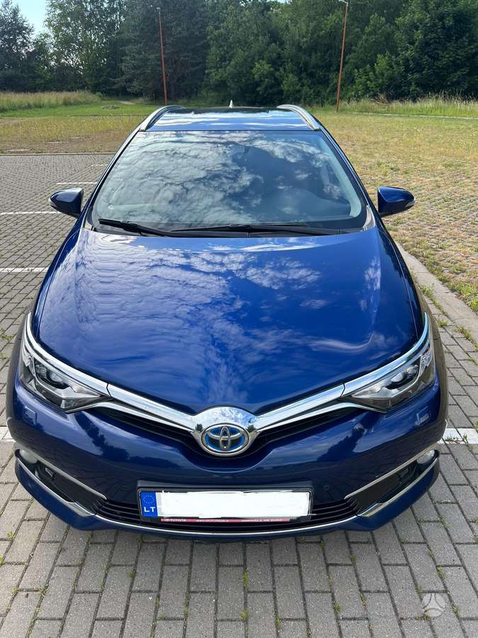 Toyota Auris - 4