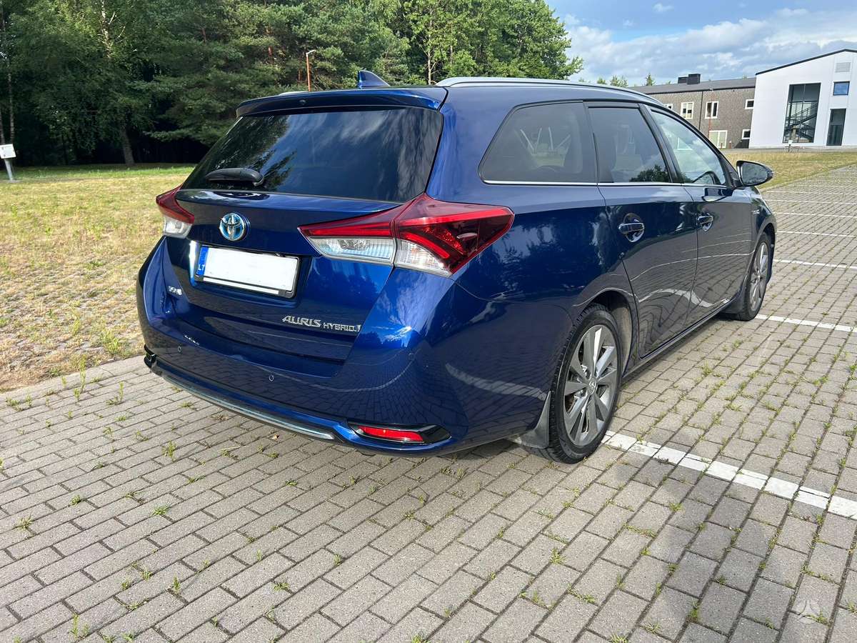 Toyota Auris - 7